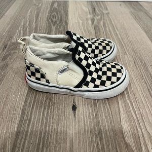Vans Toddler Slip-On V Checkerboard Shoe - Toddler size 7
